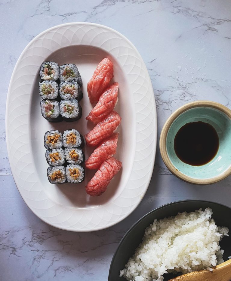 kamatoro sushi and natto maki