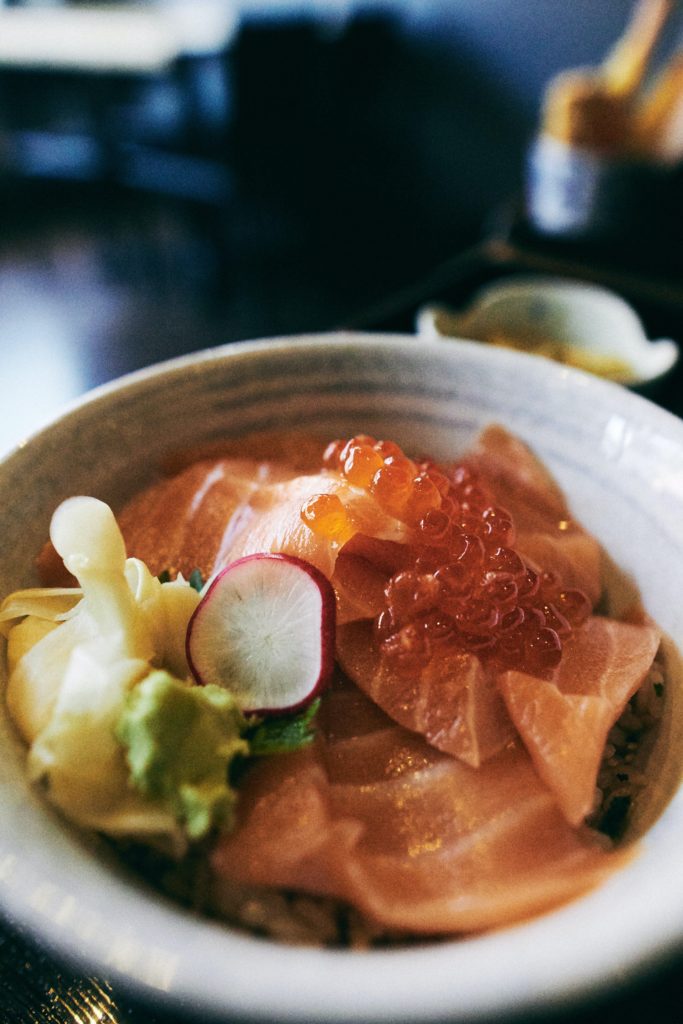 salmon chirashi profile